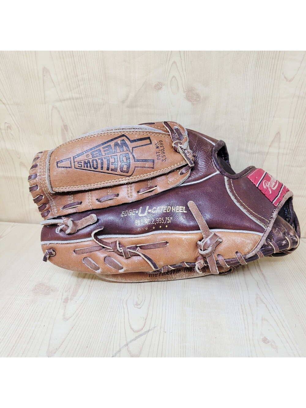 Rawlings GJ27 Joe Rudi Bellows Web Softball Size Glove Left Hand Throw LHT